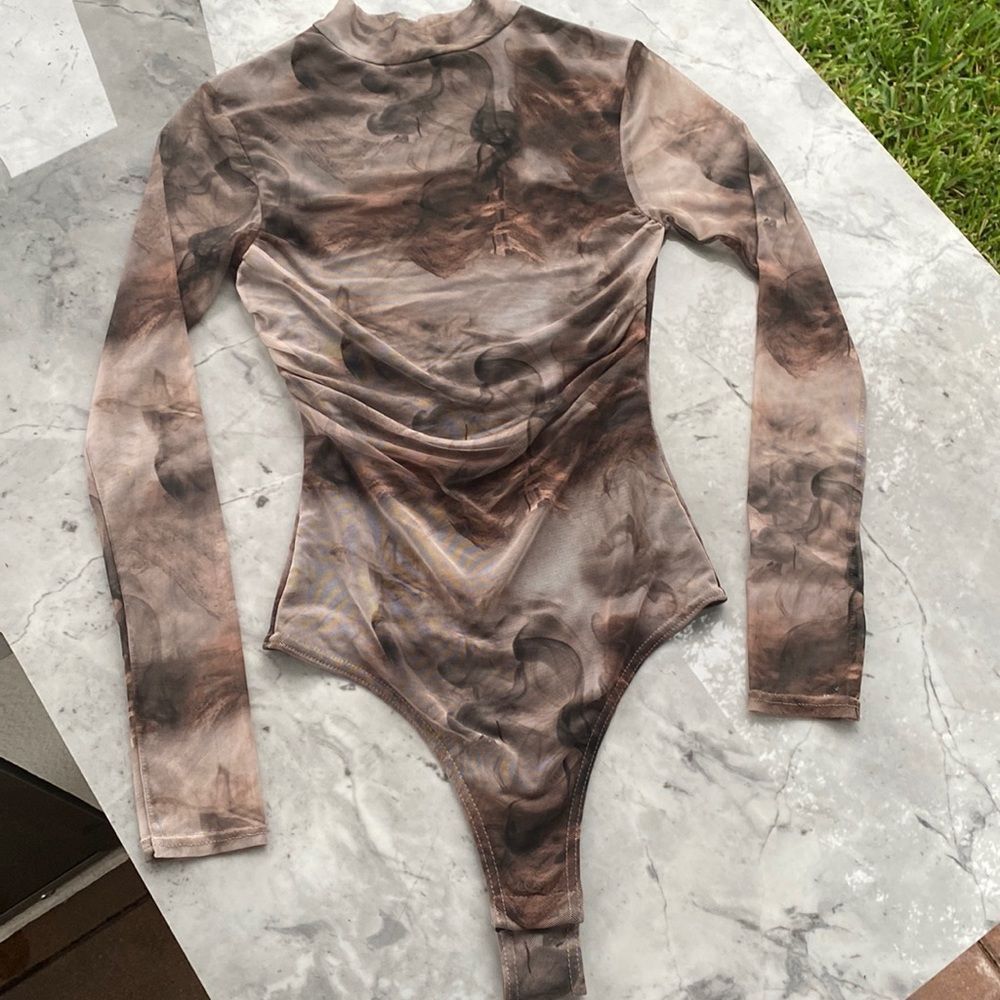 PRETTYLITTLETHING NEUTRAL SHEER BODYSUIT